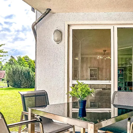 Likedeeler 09 Apartman